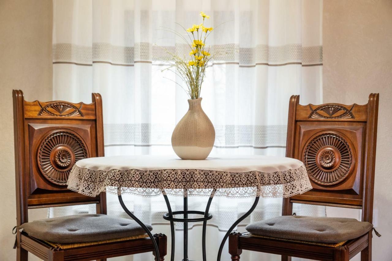 Historic Apartment In The Heart Of The City Weliko Tarnowo Exterior foto