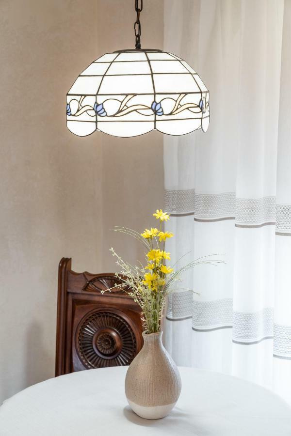 Historic Apartment In The Heart Of The City Weliko Tarnowo Exterior foto